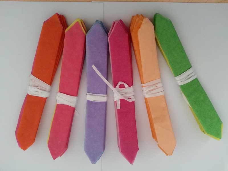 【尾單特價(jià)甩賣 歐美婚慶裝飾 圣誕節(jié)生日派對(duì) 工藝品 紙花 紙花球】?jī)r(jià)格,廠家,圖片,紙質(zhì)工藝品,深圳市偉創(chuàng)紙業(yè)-